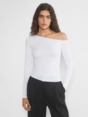 Aritzia Bridgette Longsleeve